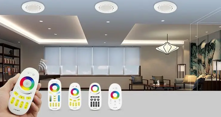 LED світильник вбудований 12W 2700-3200K/6000-6500K коло серія PROFESSIONAL