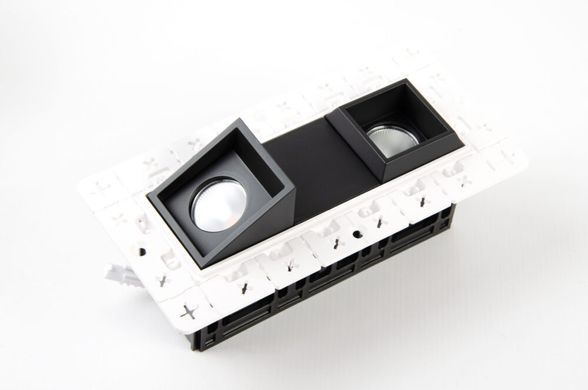 Карданный LED светильник 5Вт 36&deg; 3000К 4000К 44х44х63мм IP20 черный серия PROFESSIONAL